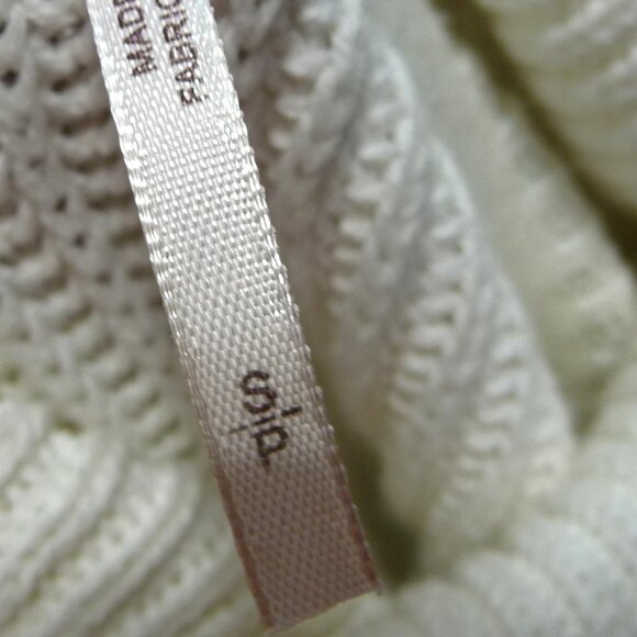 FREE PEOPLE LAYER CAKE SWEATER SMALL - Picture 10 of 10